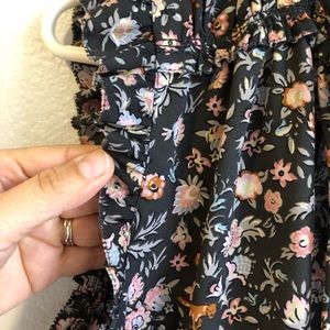 LOFT Cute print top for work